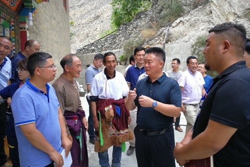 省质监局党组书记,局长罗凉清率队调研脱贫攻坚工作